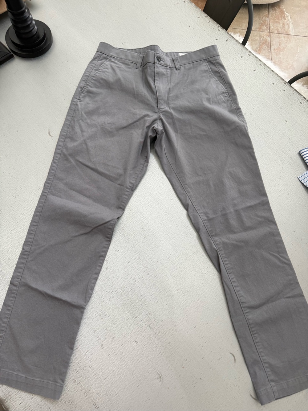 GAP Men's Light Gray Straight Chinos